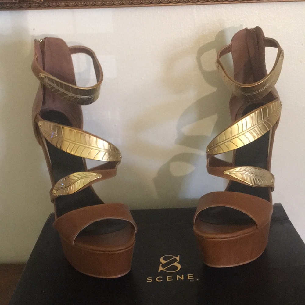 Scene Weaver Gold and Brown Strappy Heels